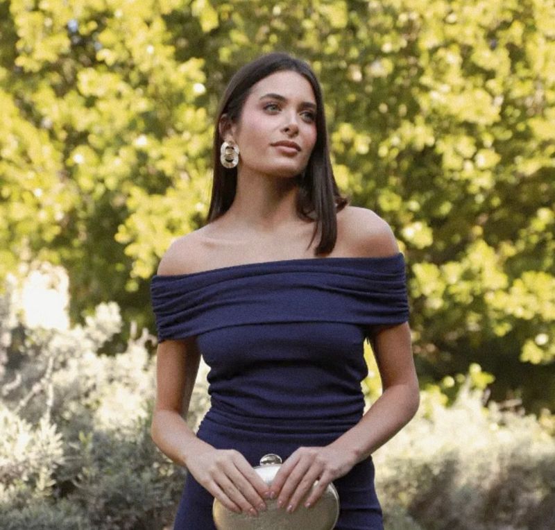 Donker blauwe jurK hoff sholder