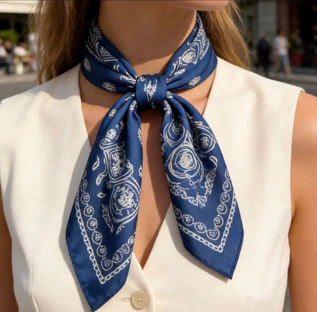 Zijde sjaal in bandana motie