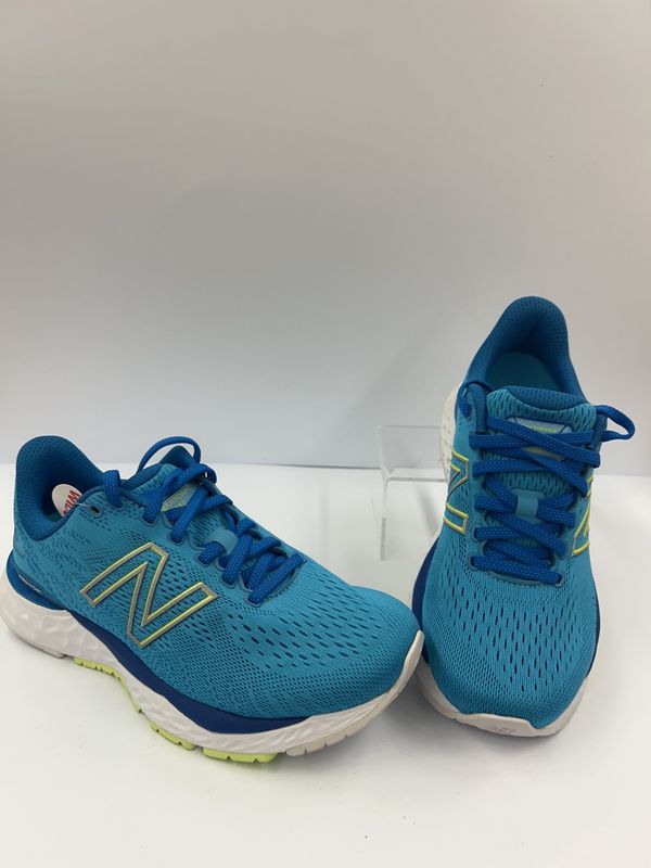 New Balance W880L11