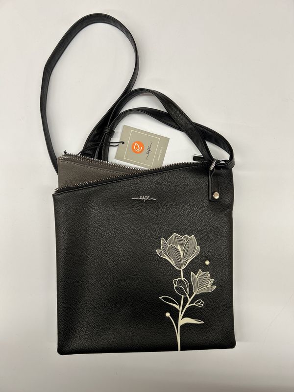 Purse-Magnolia messenger
