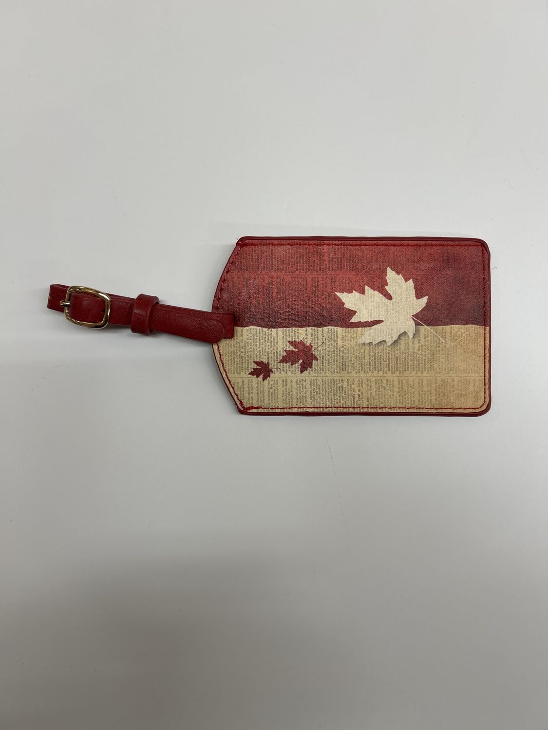 Purse-canadian luggage tag