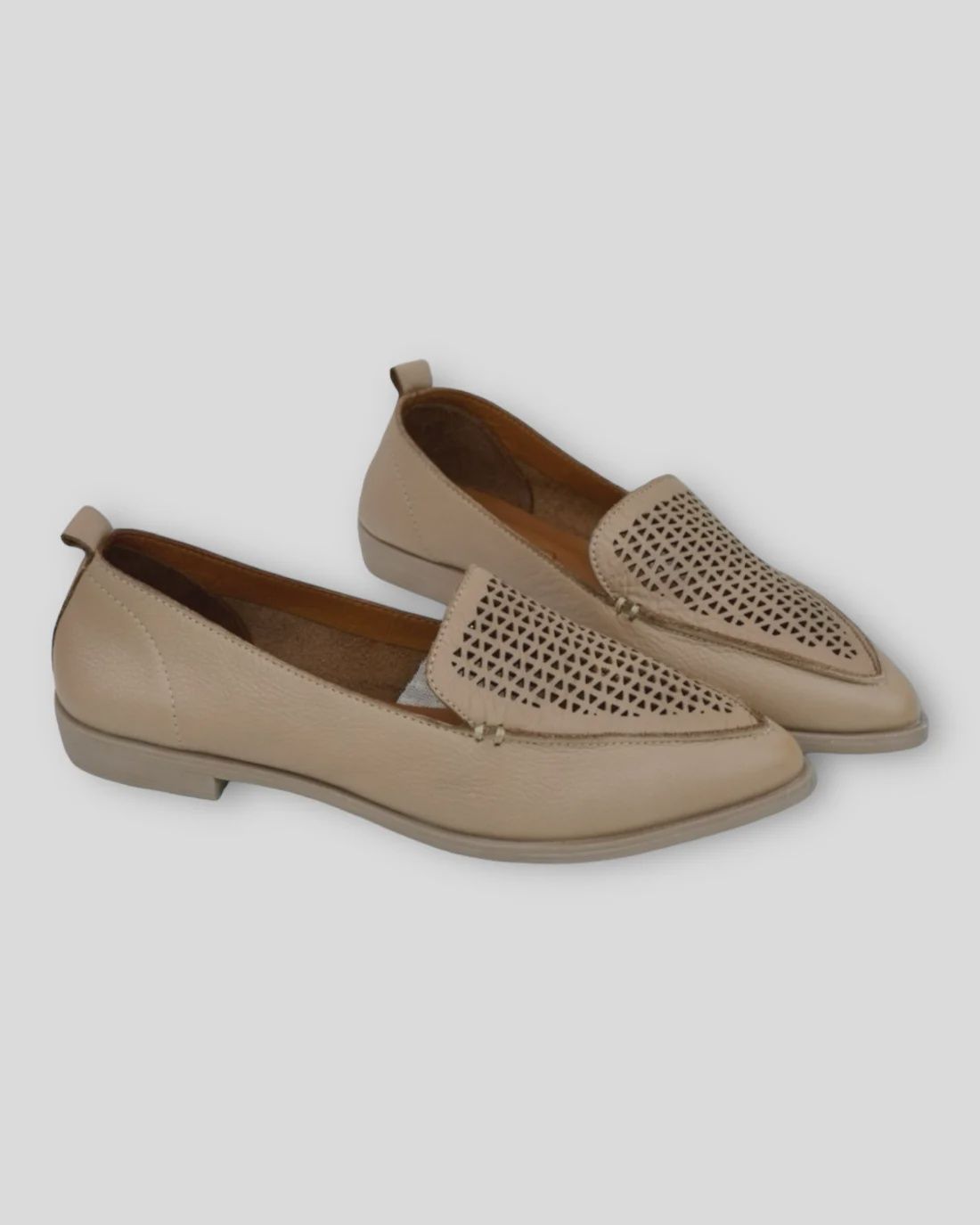 Bueno-Blaze, Colour: Taupe, Size: 37