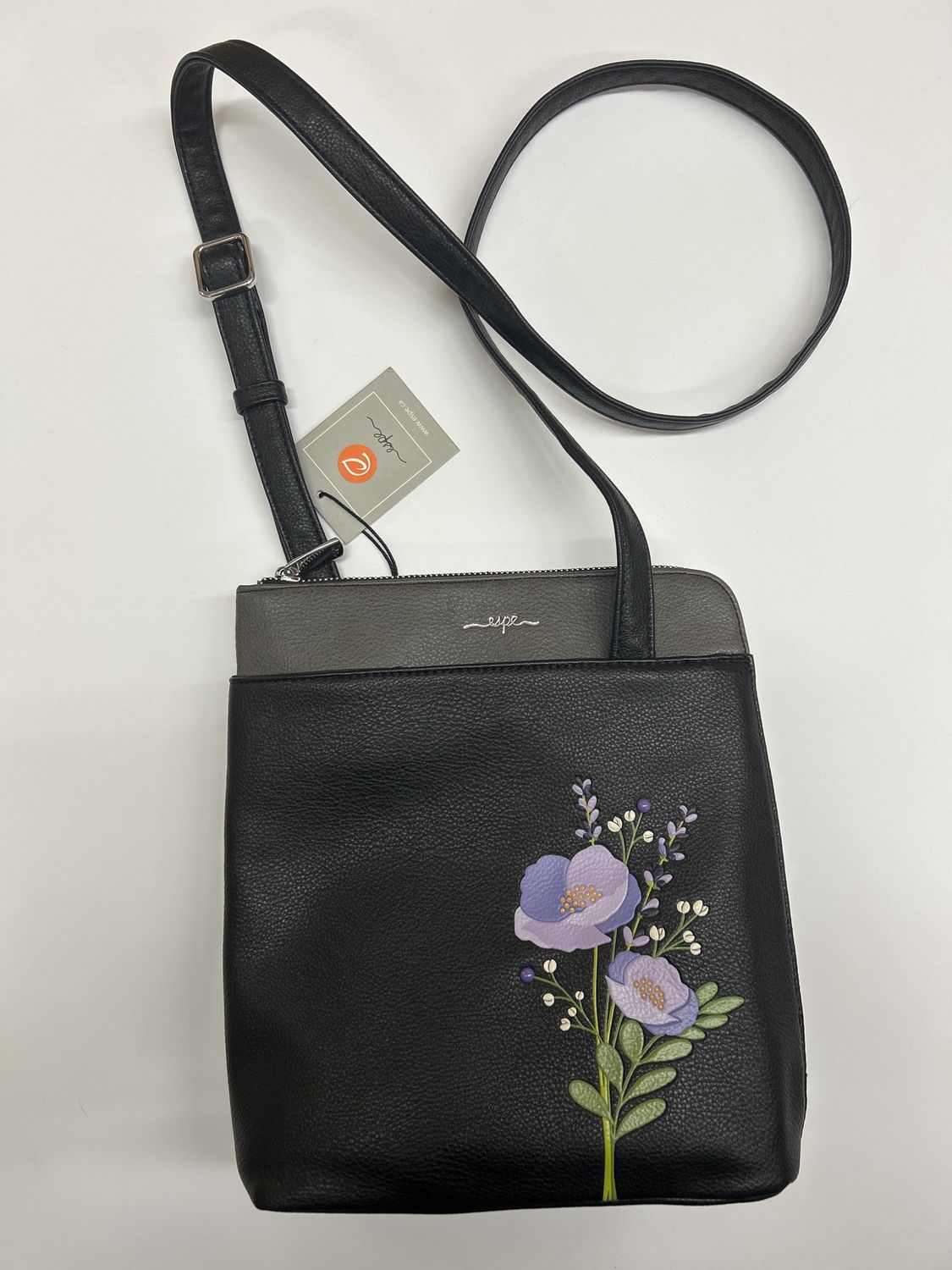Purse-Meadow, Colour: black