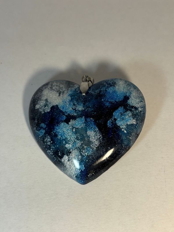 Colgante corazón azul oscuro