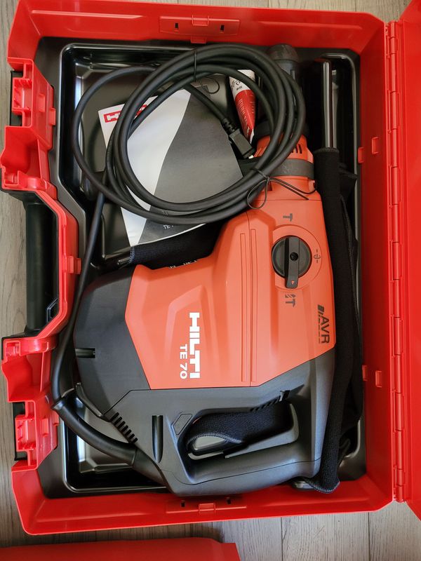 Hilti TE 70-AVR SDS Max Rotary Hammer