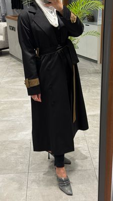 Ilie trench black