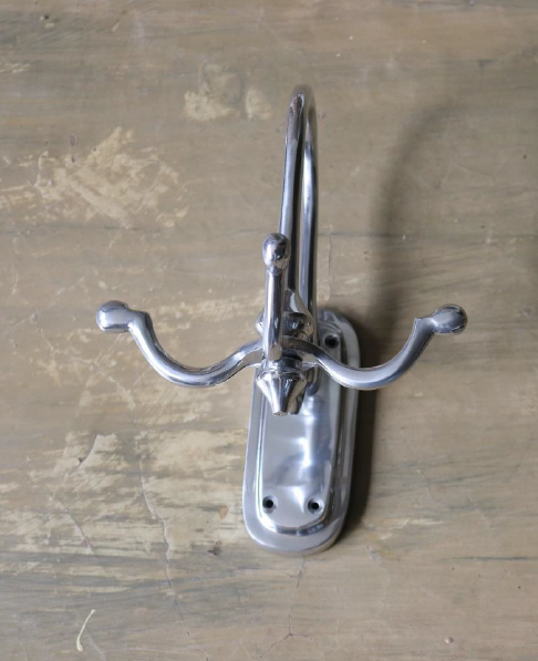 HOOK WALL ROTATING SILVER