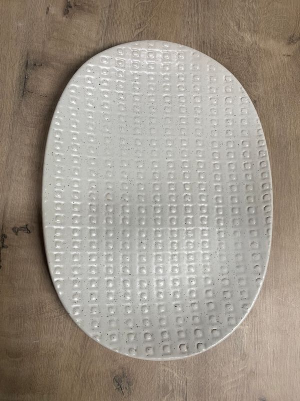 GINGHAM PLATTER BOARD OVAL MEDIUM