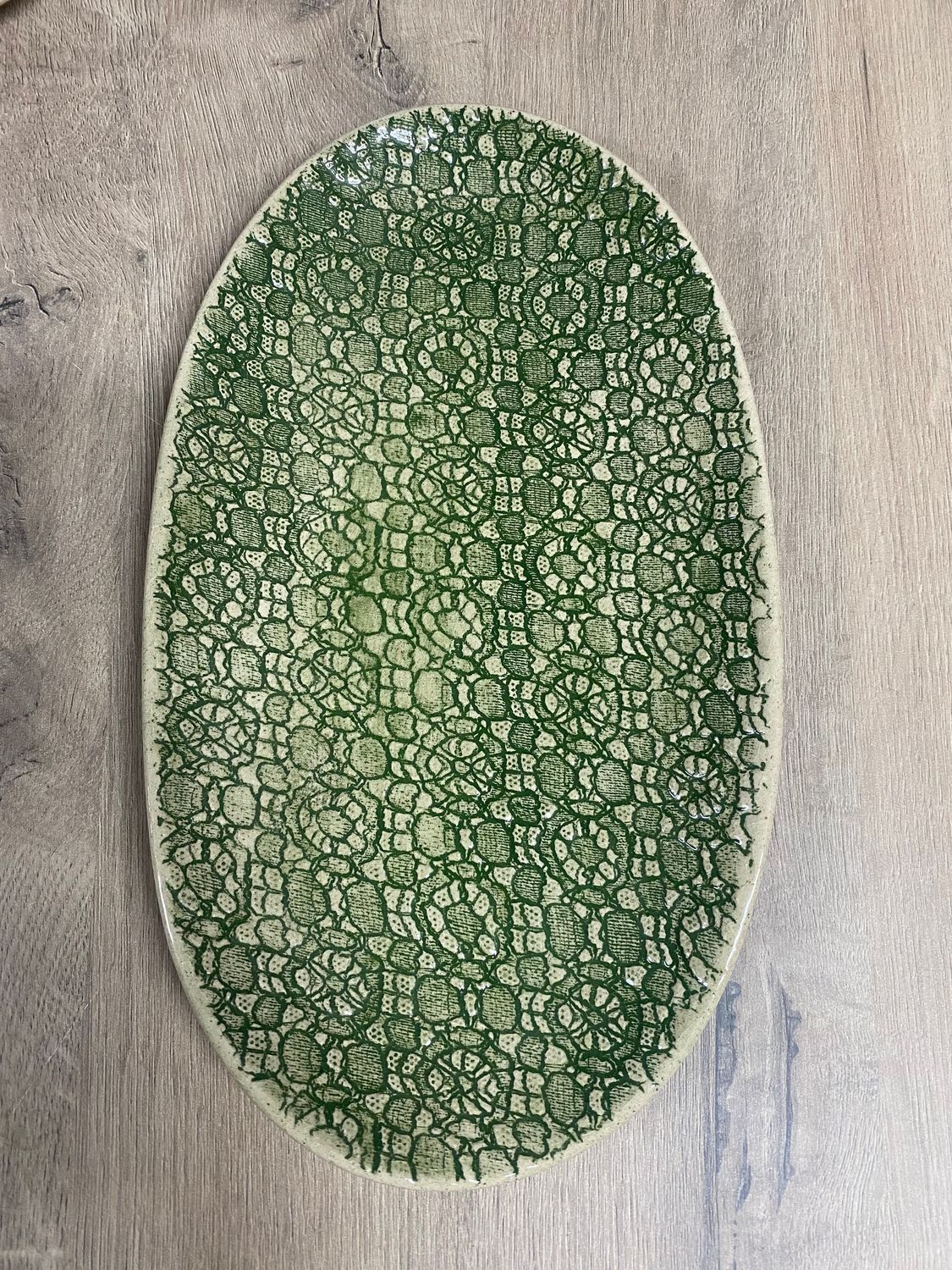 GINGHAM PLATTER BOARD OVAL SMALL