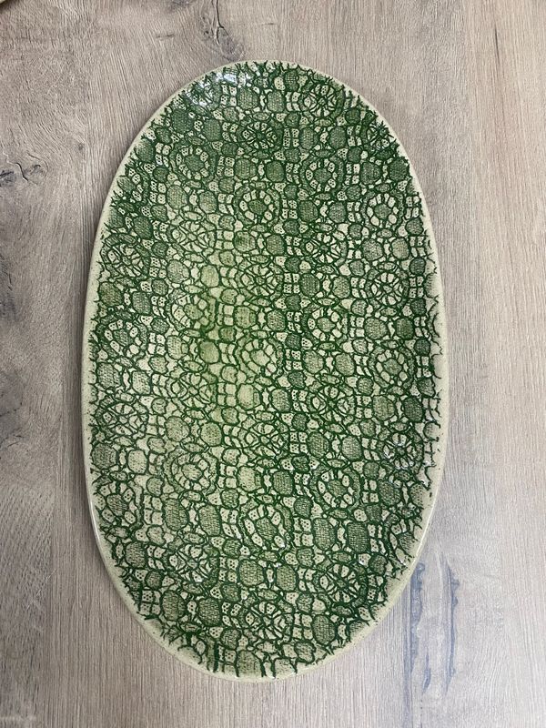 GINGHAM PLATTER BOARD OVAL SMALL