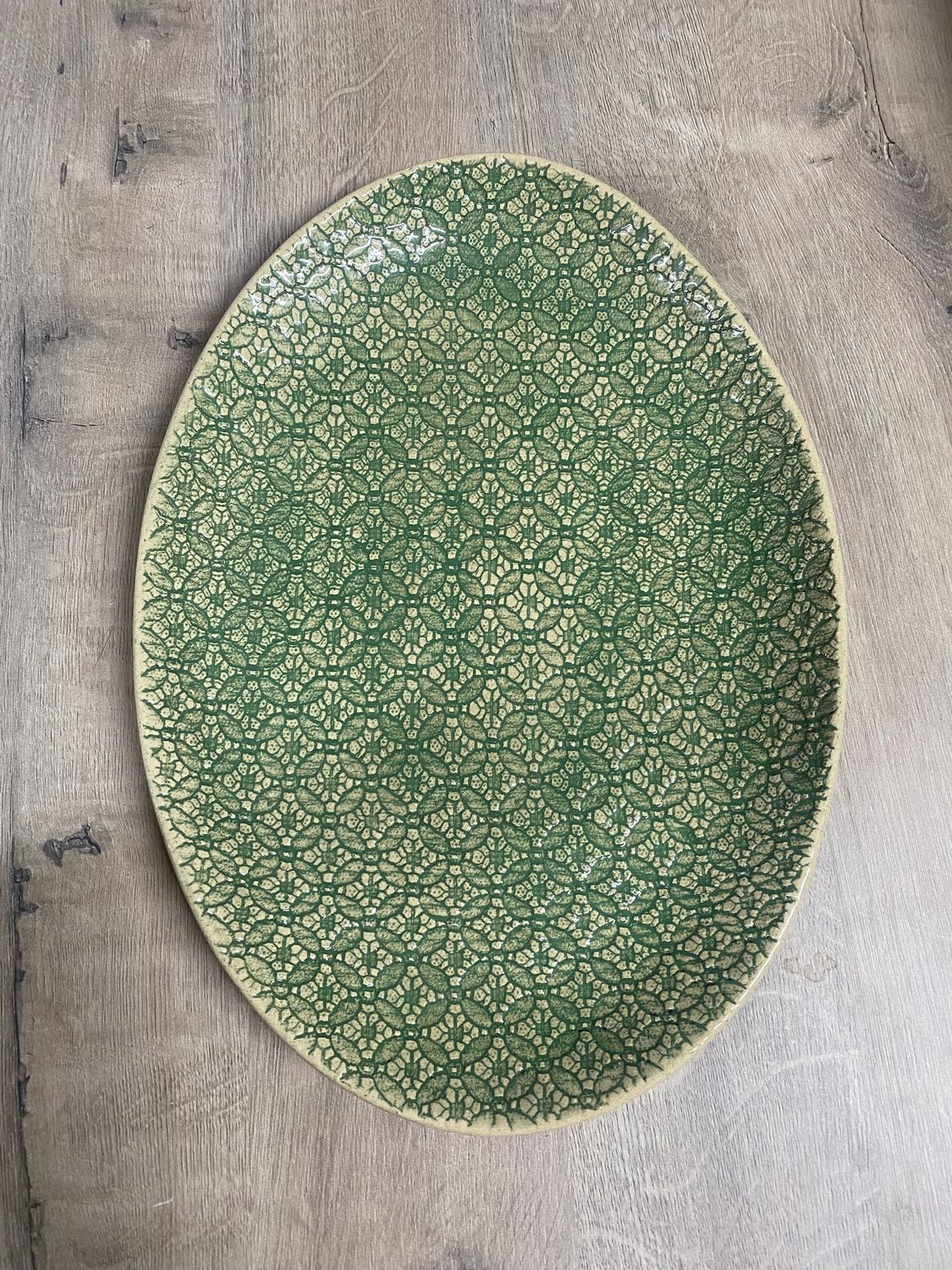 GINGHAM PLATTER BOARD OVAL MEDIUM