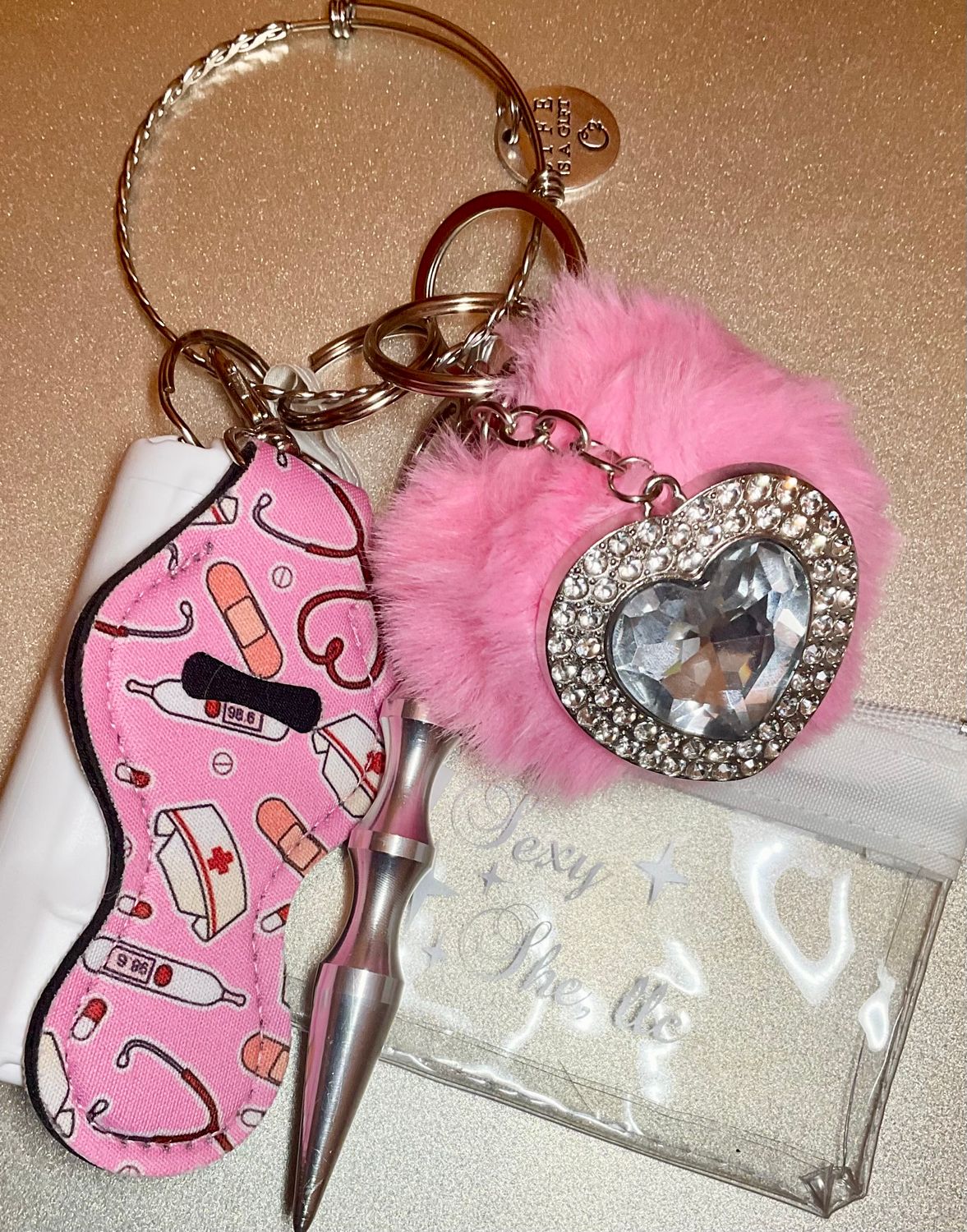 Panting Pink