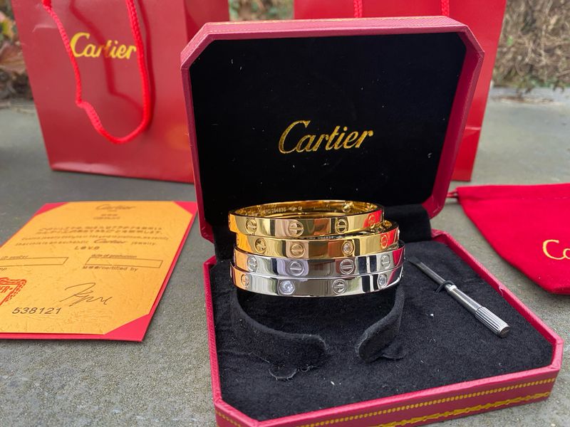 Cartier Love armband