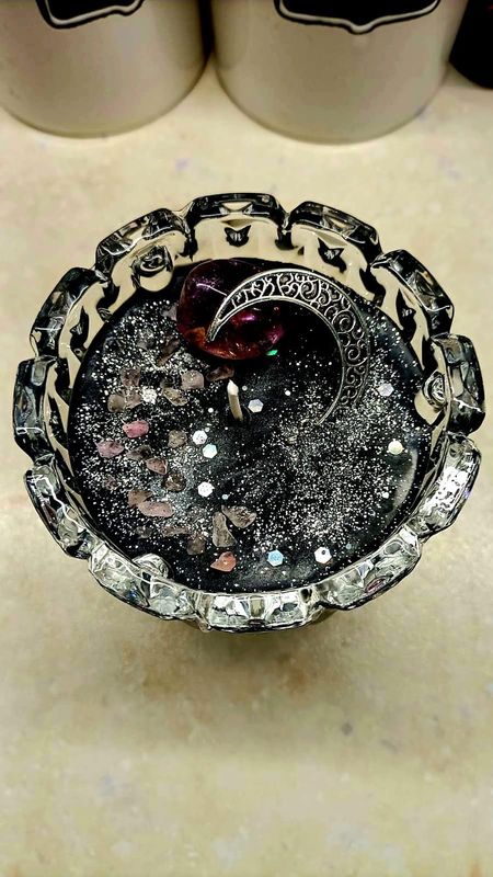 Artist Candles  &quot;Black moon&quot;