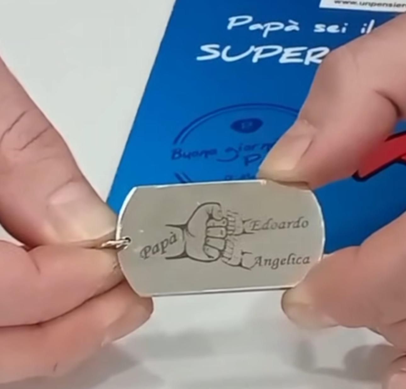 Mediaglietta argento (PERSONALIZZABILE)