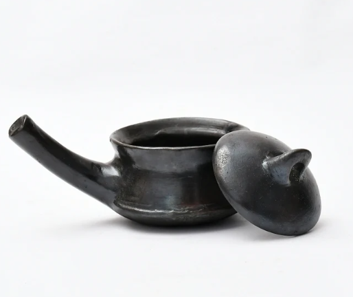 ባለ እጀታ  የሸክላ ድስት(Clay Pot Ethiopian)