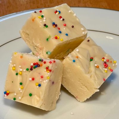 Birthday Cake Fudge  — 4oz