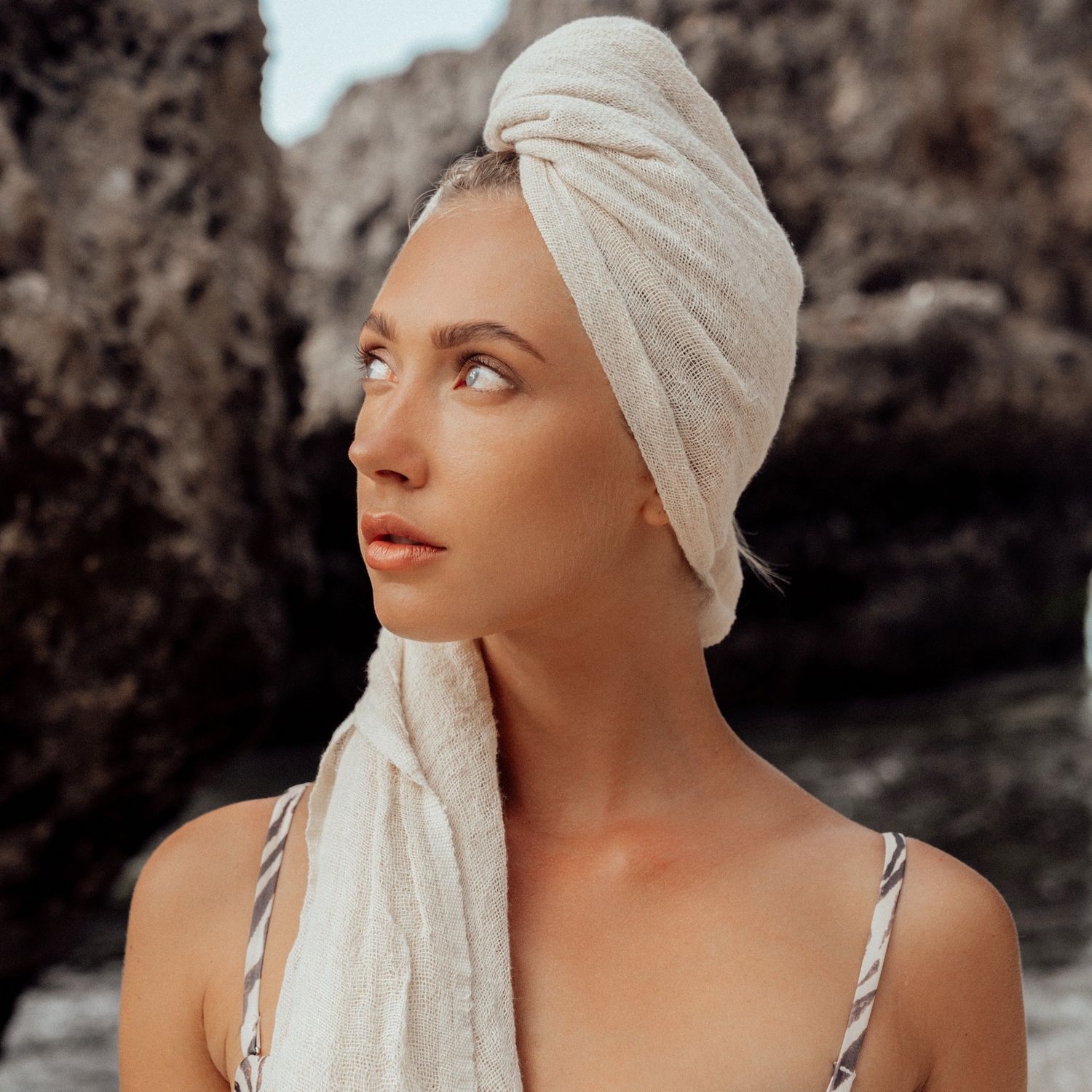 Hand-loomed Raw Cotton Scarf