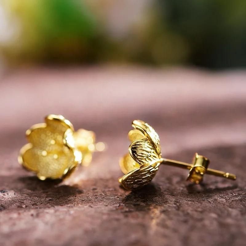 Dainty Blooms, Material: Gold-Plated