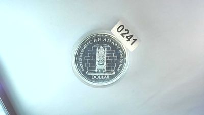 1977 Canada Silver Dollar Throne Of The Senate 1952-1977