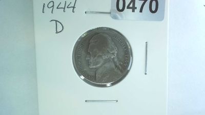 1944-D US 5 Cent Jefferson War Nickel 35% Silver