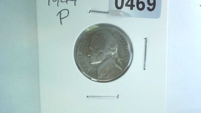 1944-P US 5 Cent Jefferson War Nickel 35% Silver