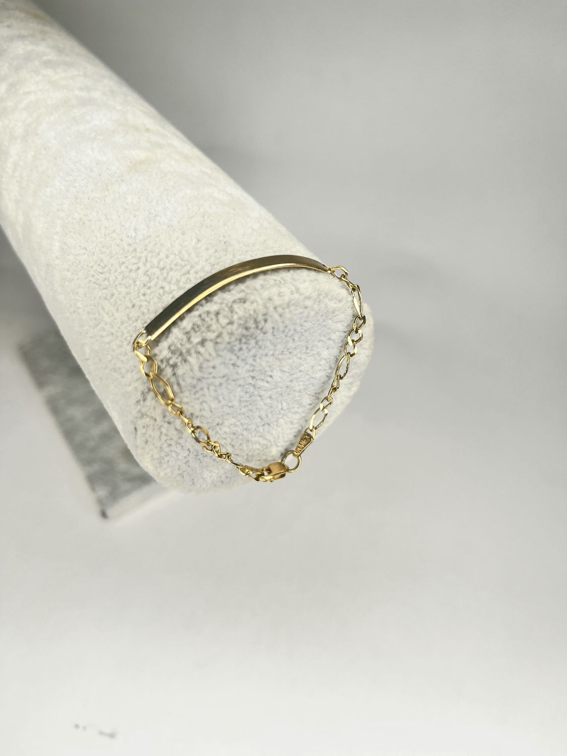 10k Gold Figaro Bracelet with Name Plate