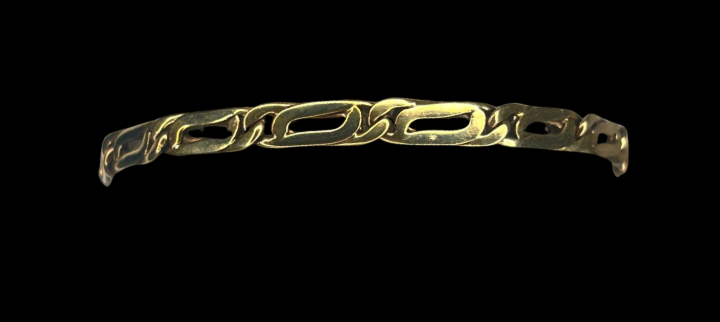 10k Gold Italian Baht Bracelet