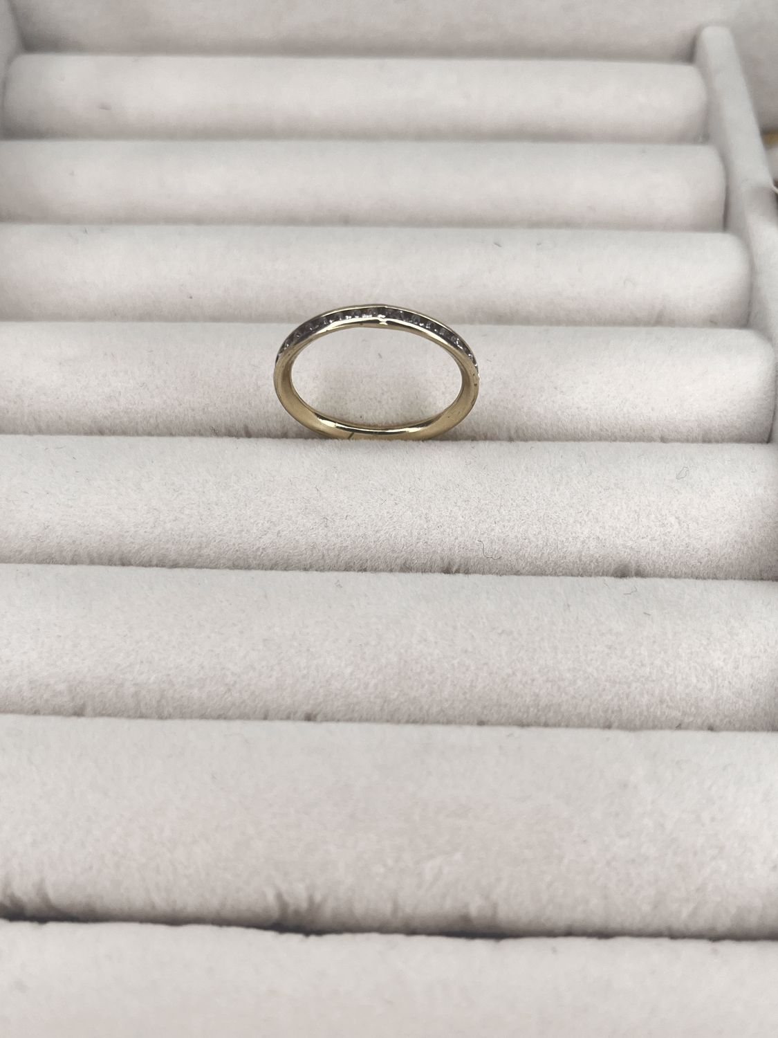 10k Gold Pave Ring