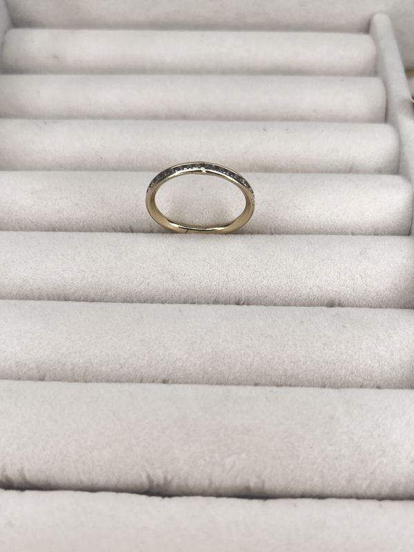 10k Gold Pave Ring
