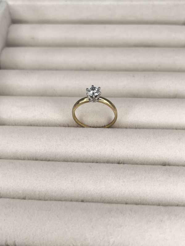 10k Gold Promise Ring