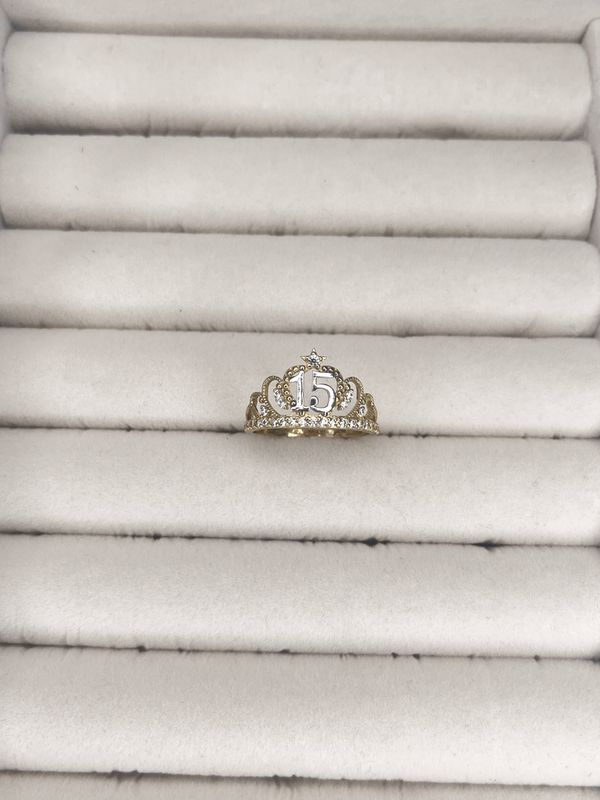 10k Gold Quinceañera Crown Ring