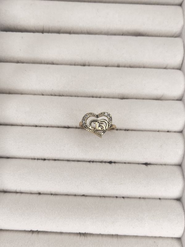 10k Gold Quinceañera Heart Ring