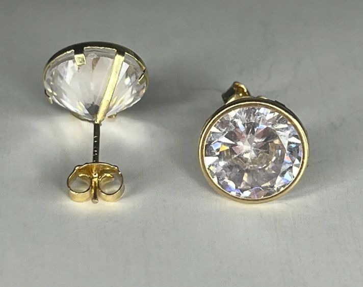 10k Gold Diamond Stud Earrings
