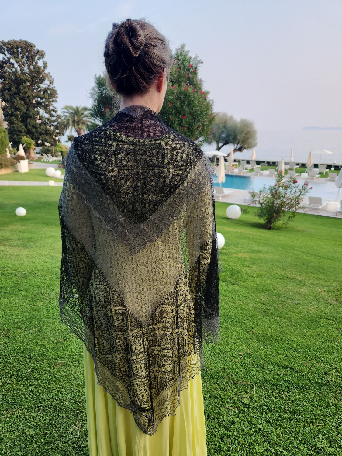 Grey Grace Schal Anleitung