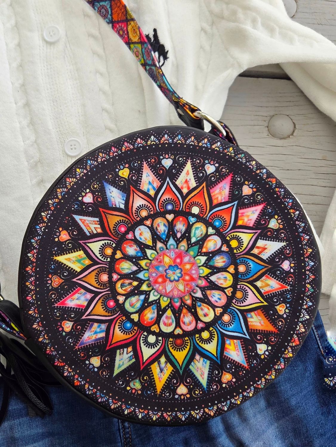 Okrągła torba listonoszka Mandala