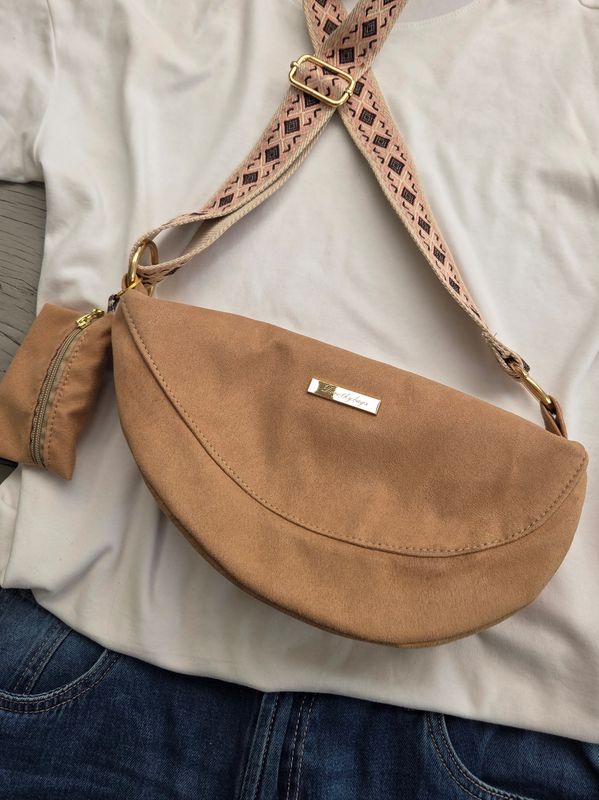 Moonbag nerka beżowa