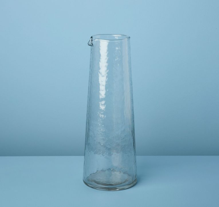 Carafe en verre martelé