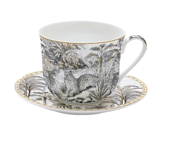 Tasse à petit-déjeuner avec assiette en porcelaine
