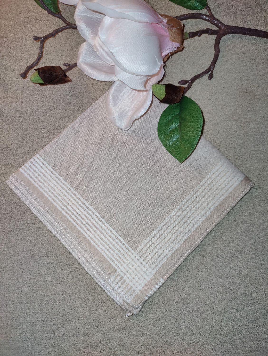 Herenzakdoek beige