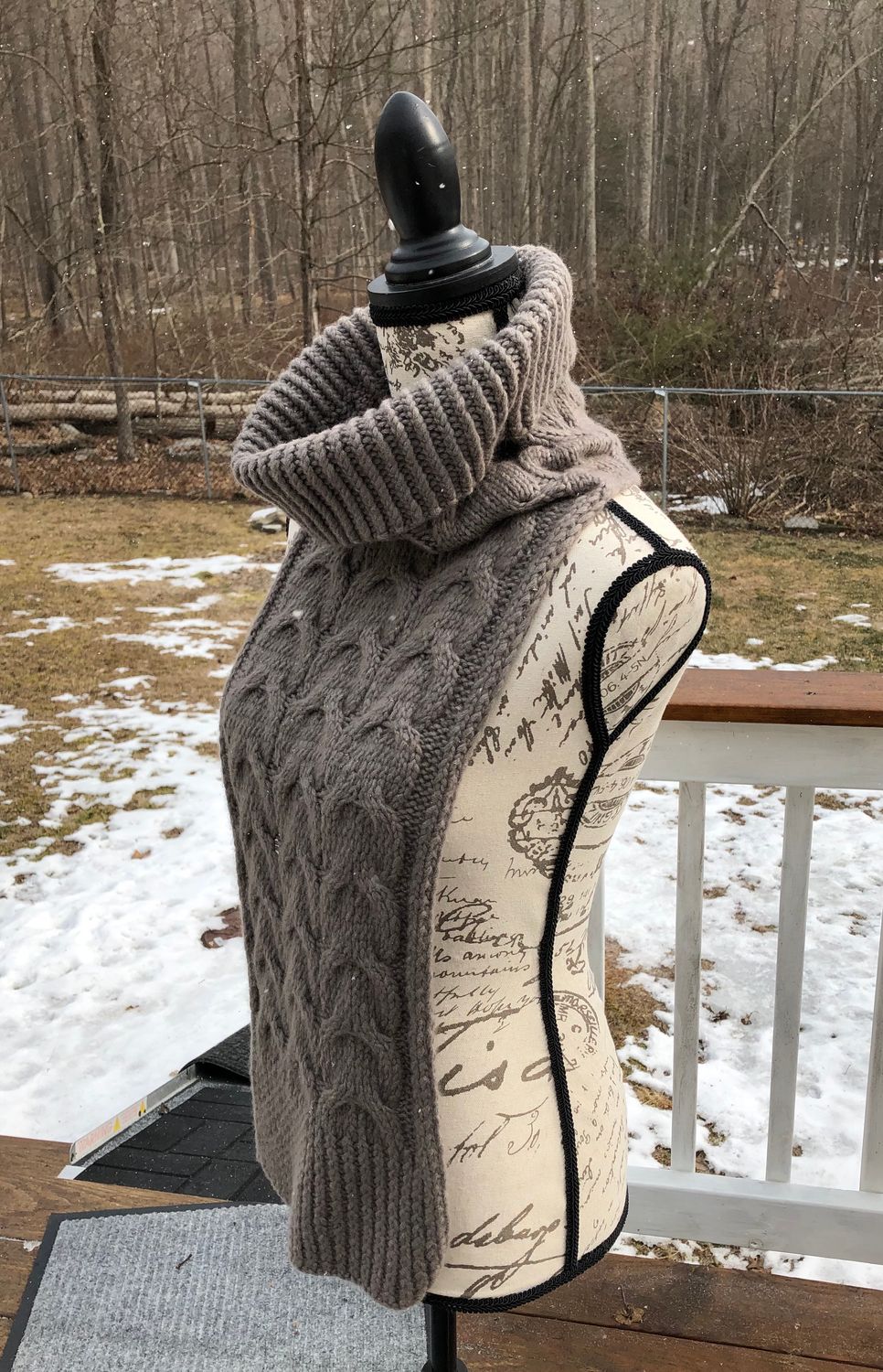 Grete Cowl