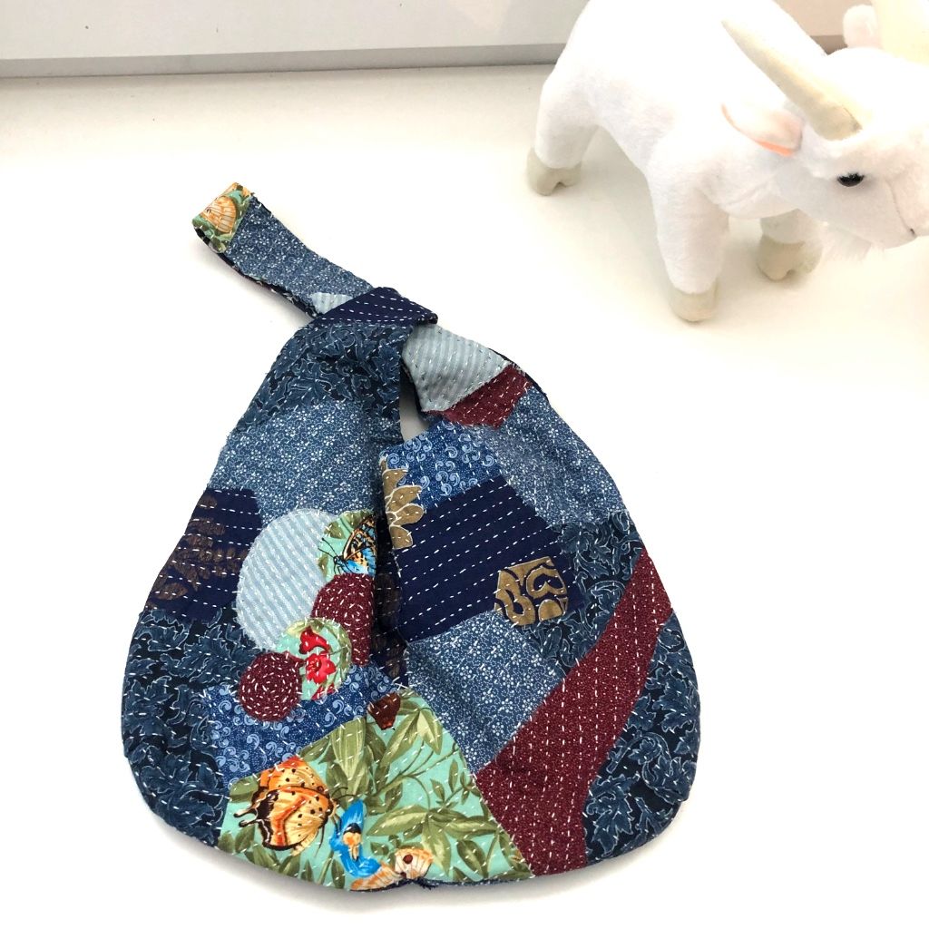 One of a Kind - Slip Knot Bag, Size: Medium