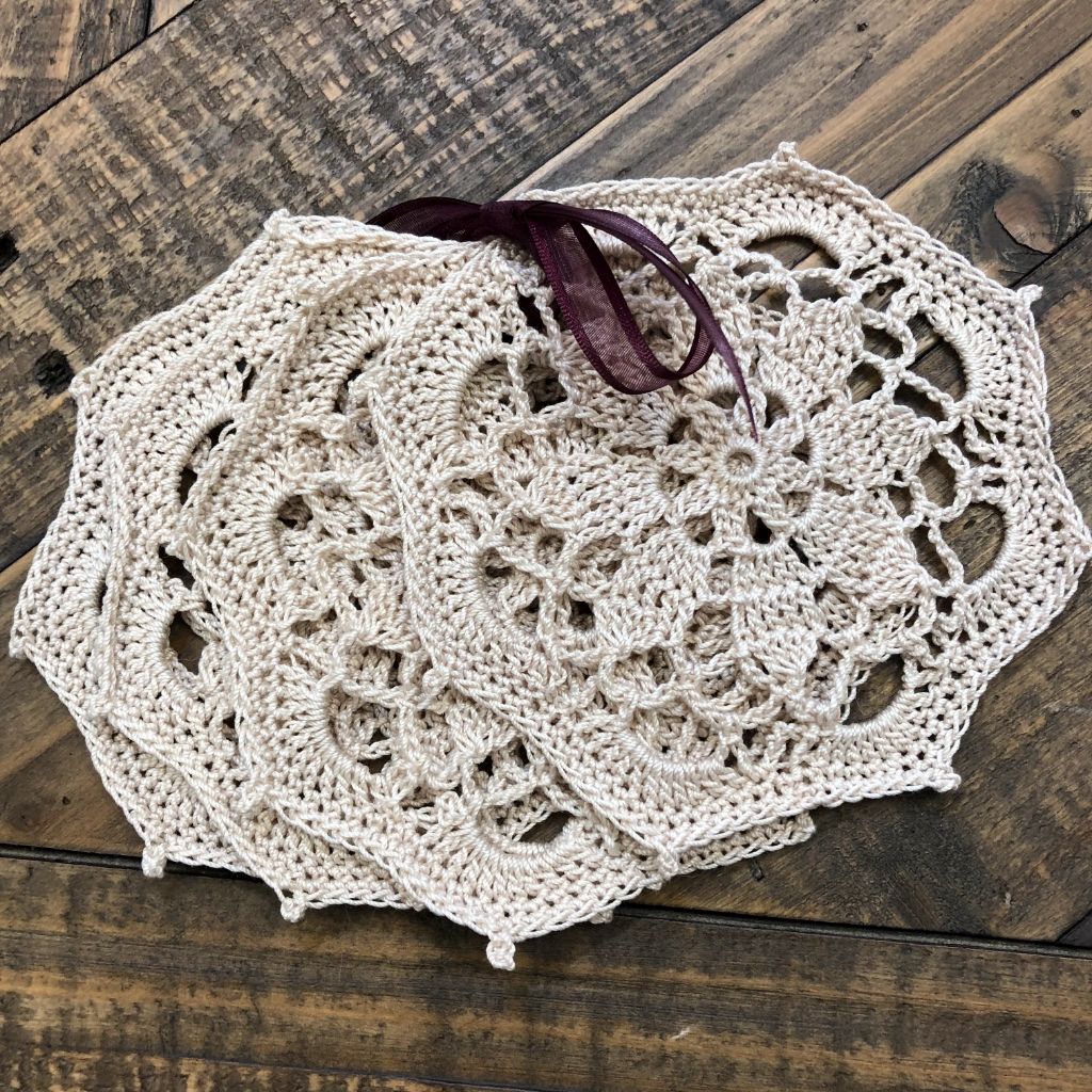 Vintage Coasters - Set of 4, Size: Medium