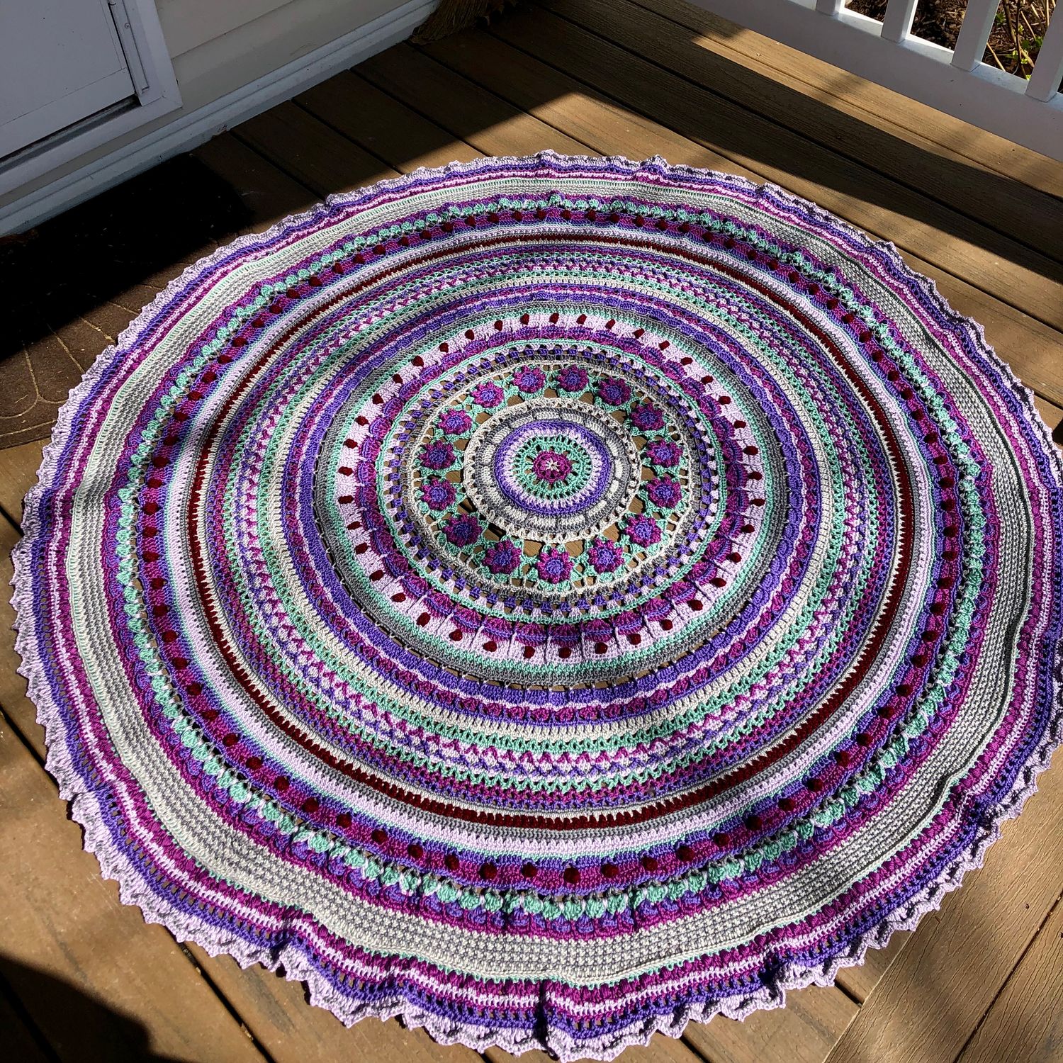 Iris Throw, Size: Large