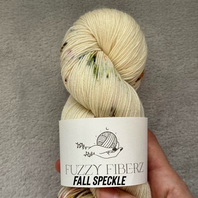 Fuzzy Fiberz - Sock/Fingering