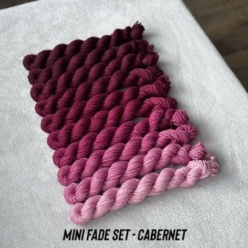 Fuzzy Fiberz - Mini Fade Set — 10 Skeins