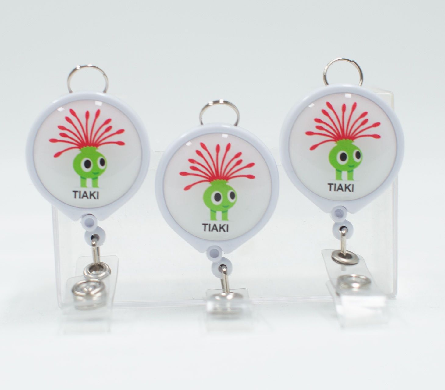 Tiaki Retractable Card Holder