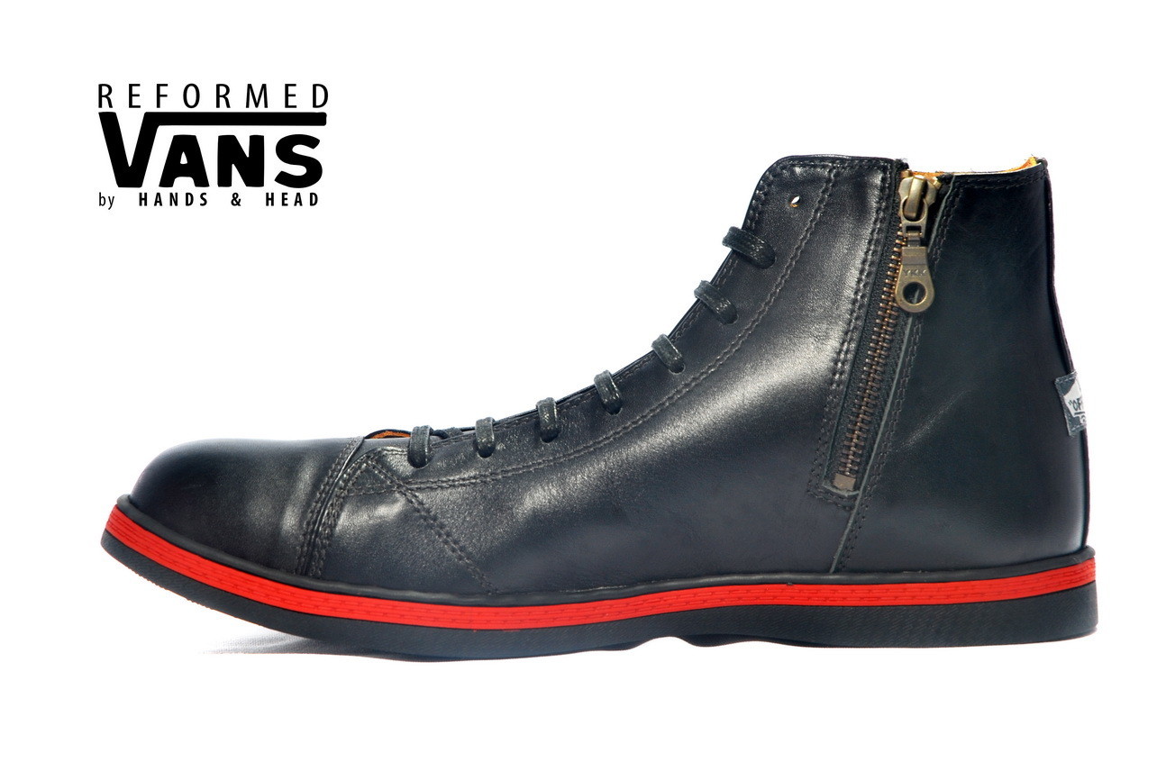 black vans black sole