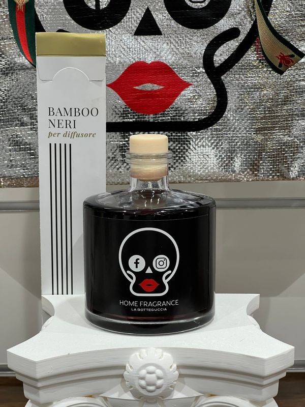La Botteguccia Home Fragrance - Profumatore per ambienti al gusto uva e vino rosso (500 ml)