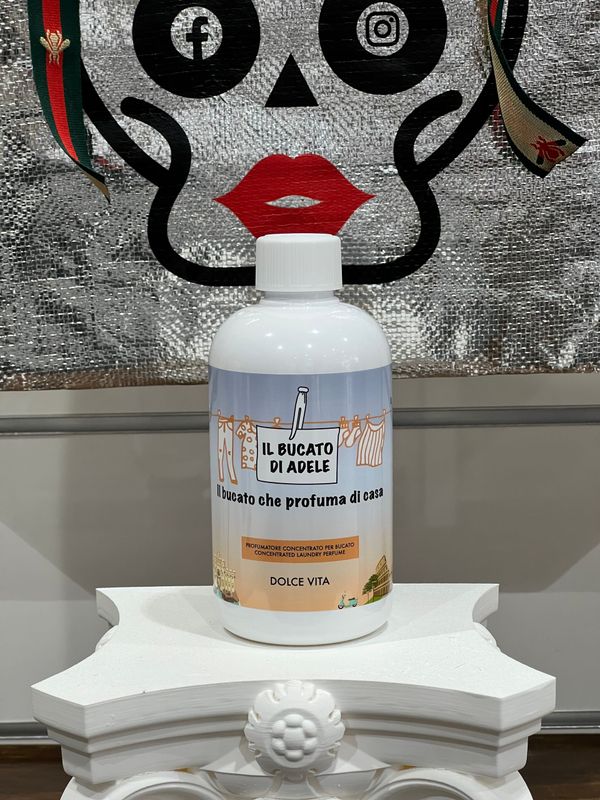 Il Bucato di Adele - Profumatore concentrato per bucato "dolce vita" (500 ml)